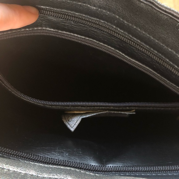 Vintage Carolina Herrera Leather Bag - Picture 8 of 8